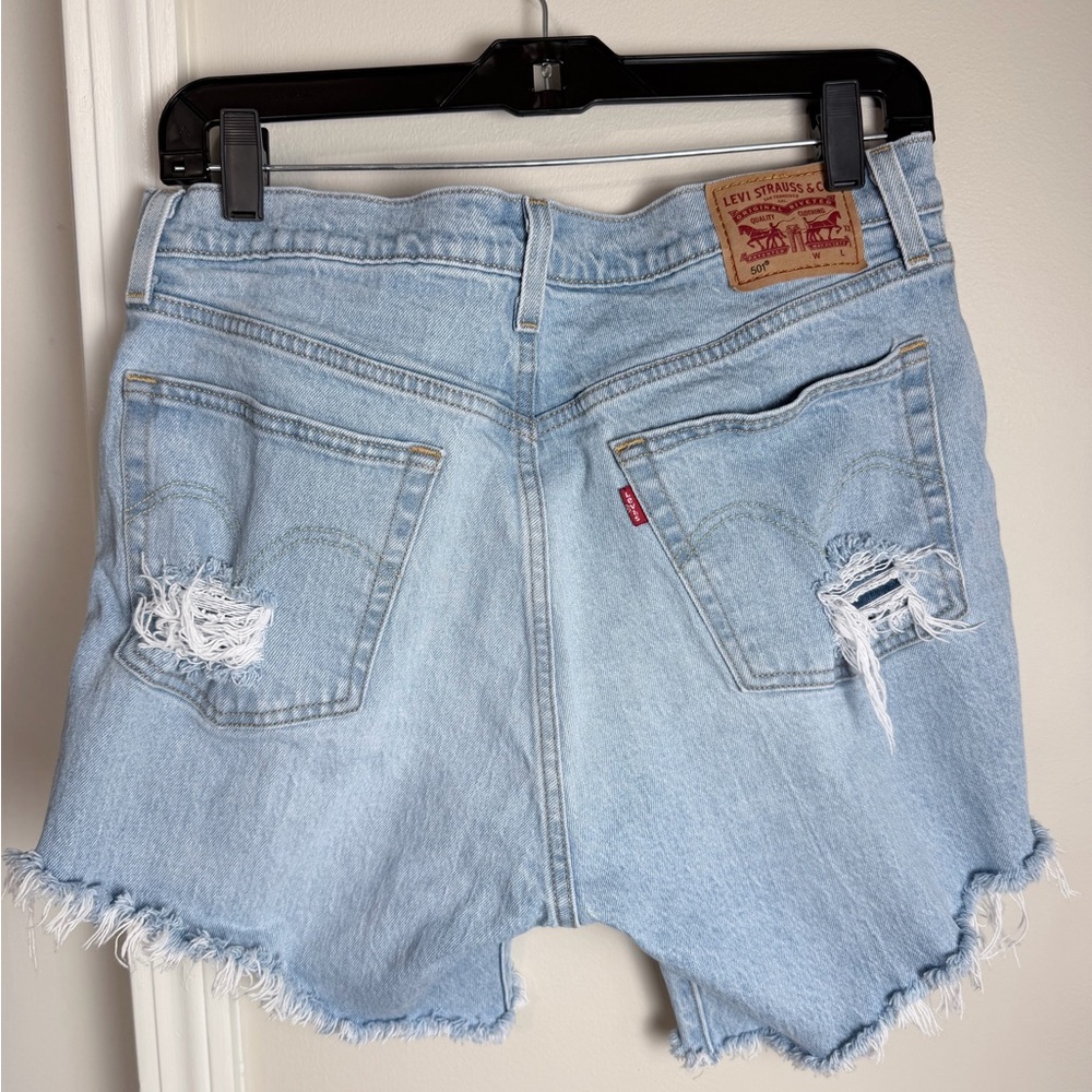 Levi's Light Blue Frayed Jeans Shorts - Picture 9 of 16